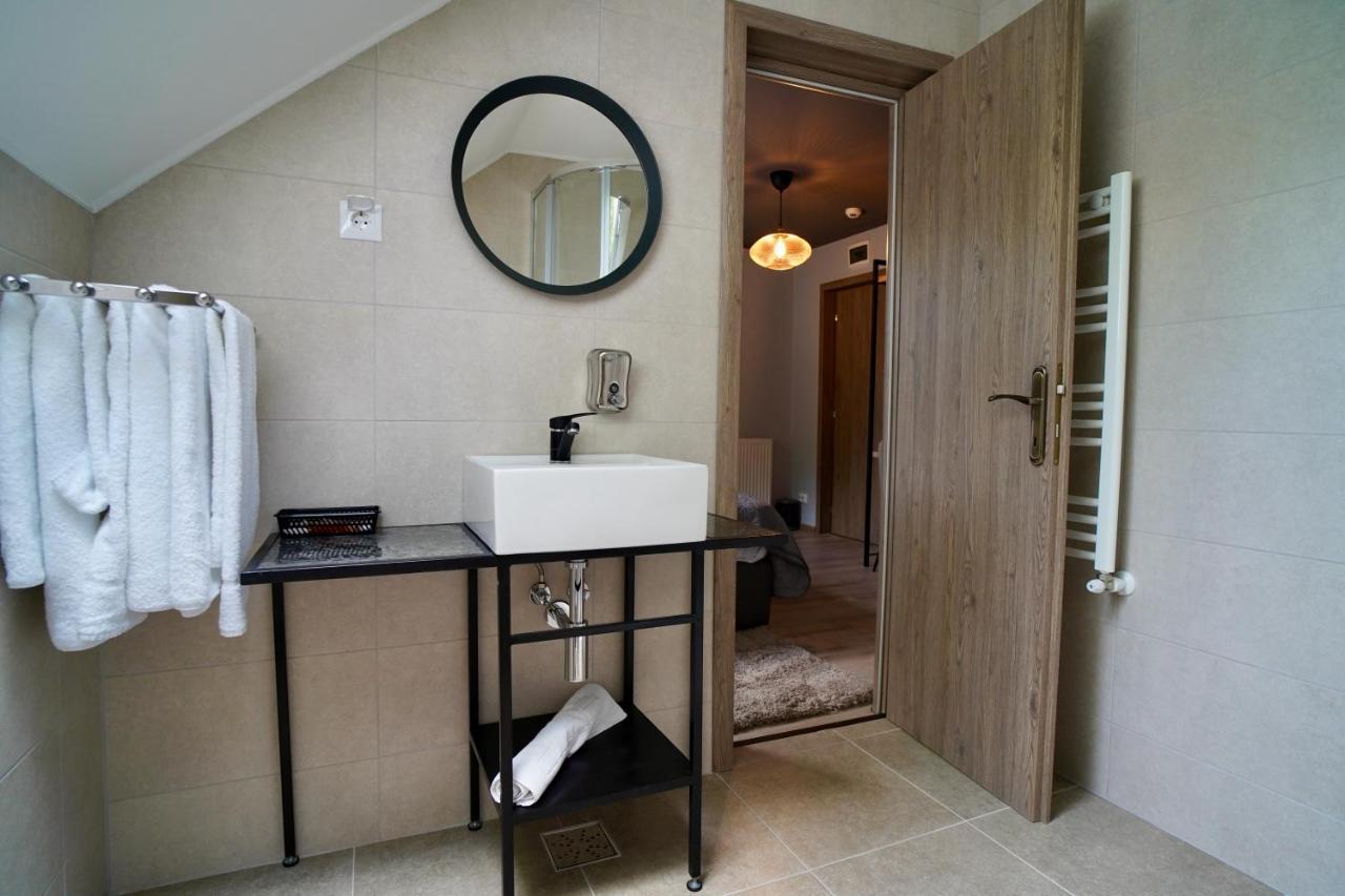 Corvin House Hotel Hunedoara Exterior photo